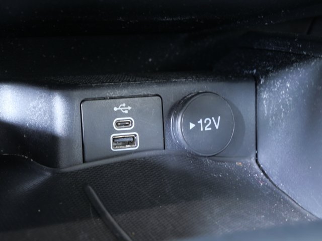 Certified 2025 Ford Escape ST-Line AWD/4WD image 26