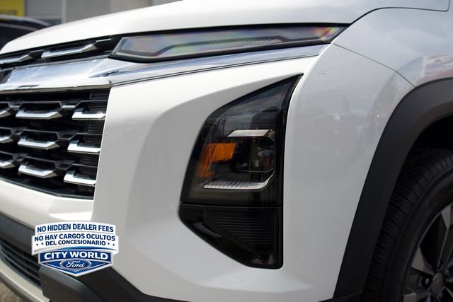 Used 2025 Chevrolet Equinox LT FWD image 7