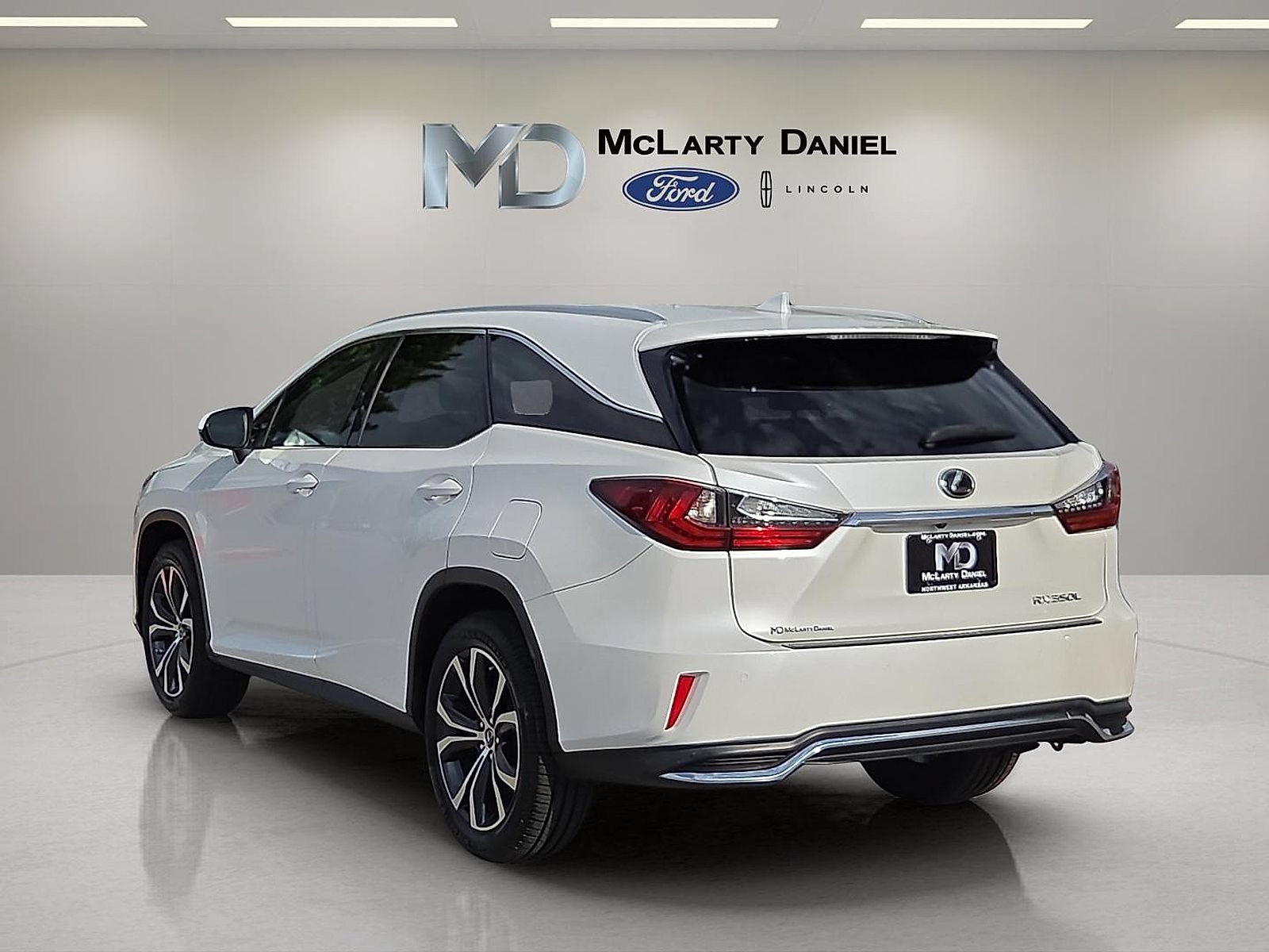 Used 2019 Lexus RX 350L AWD image 4