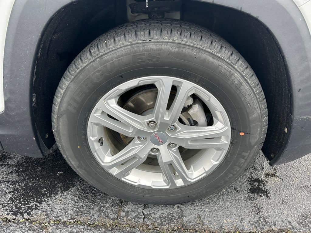 Used 2020 GMC Terrain SLE image 19