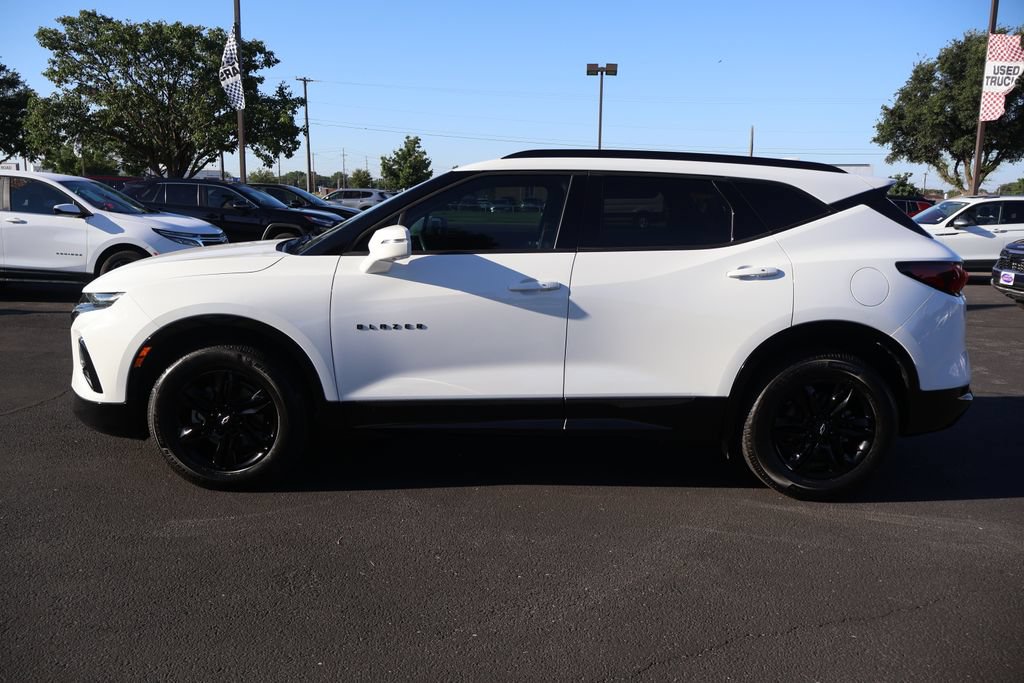 Used 2019 Chevrolet Blazer RS FWD image 2