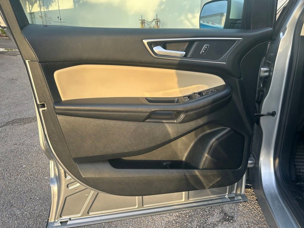 Certified 2022 Ford Edge SEL image 34