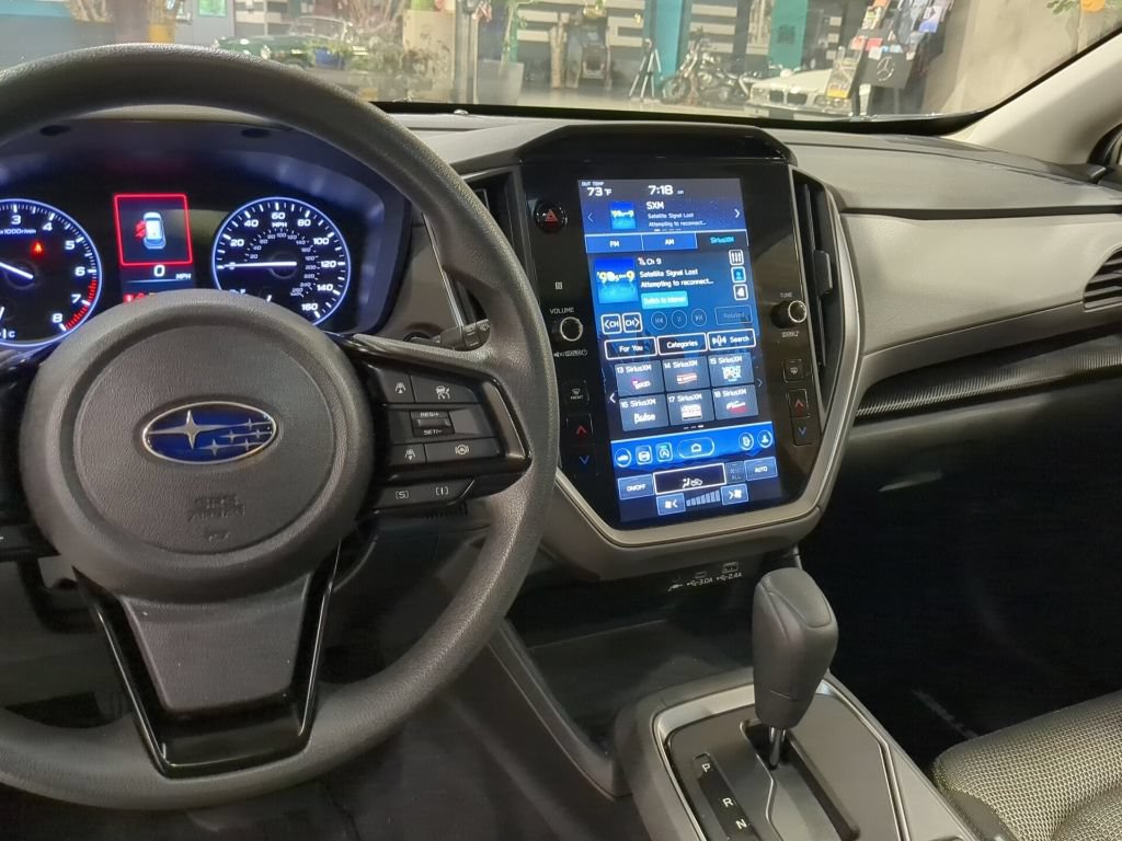 Used 2024 Subaru Crosstrek 2.0i Premium AWD/4WD image 16