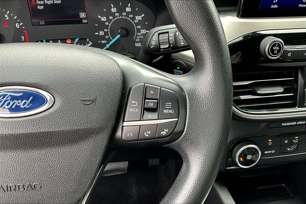 Certified 2022 Ford Escape SE AWD/4WD image 12