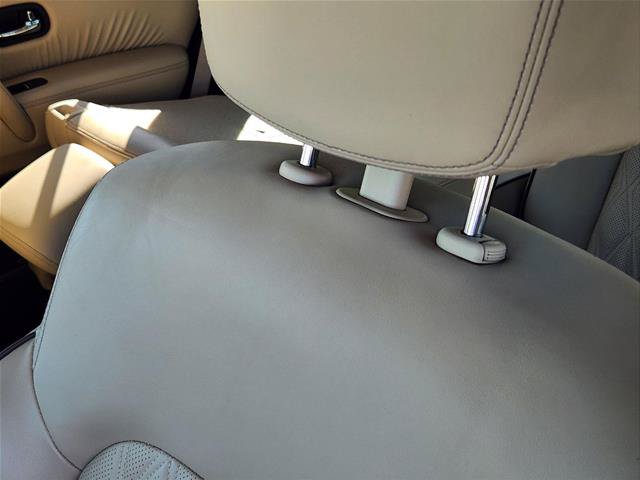 Used 2023 Nissan Armada Platinum w/ Captain's Chairs Package RWD image 14