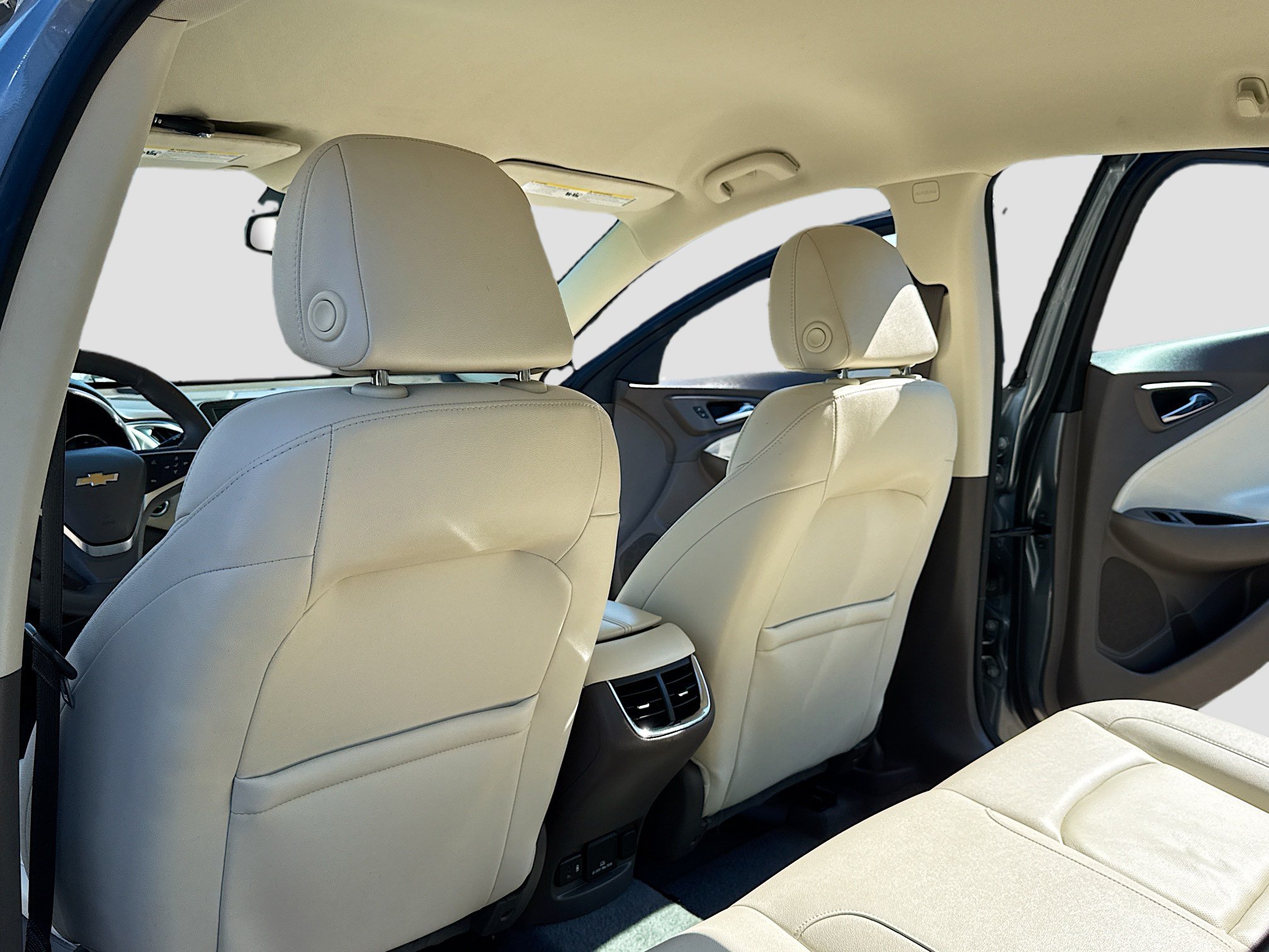 Used 2024 Chevrolet Malibu LT FWD image 6