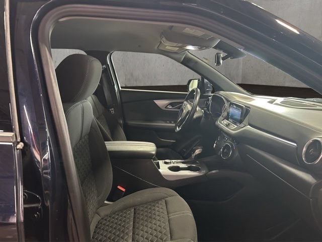 Used 2020 Chevrolet Blazer LT FWD image 13