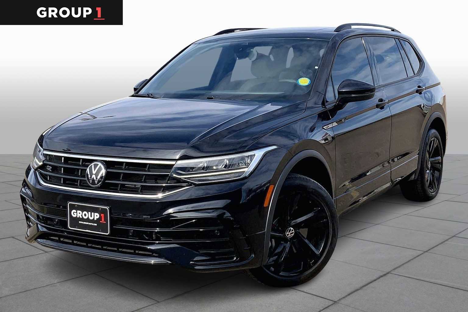 Used 2024 Volkswagen Tiguan SE R-Line image 5