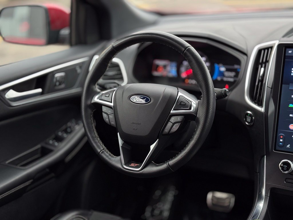 Certified 2023 Ford Edge ST AWD/4WD image 19