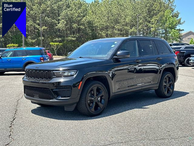 Used 2023 Jeep Grand Cherokee Altitude