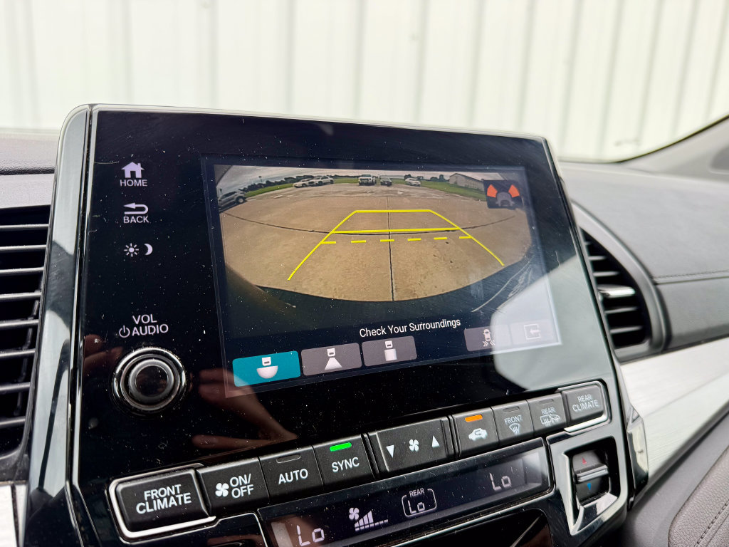 Used 2018 Honda Odyssey Touring image 30