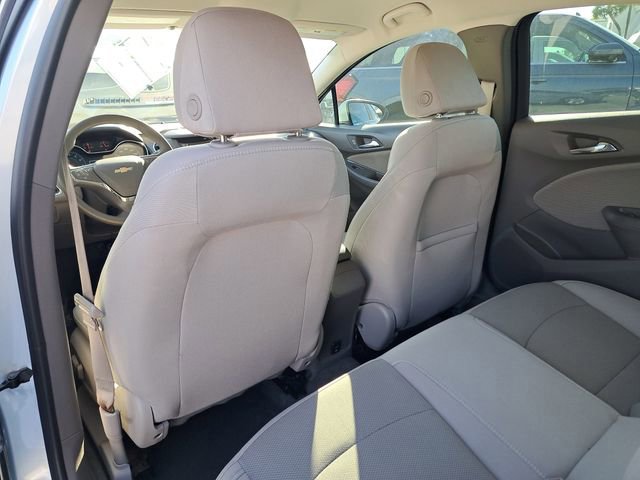 Used 2017 Chevrolet Cruze LT w/ Convenience Package image 11