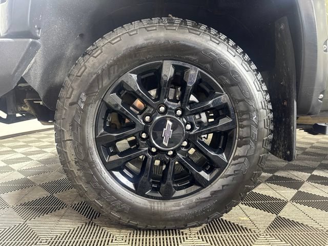 Used 2023 Chevrolet Silverado 3500 High Country w/ Z71 Off-Road Package AWD/4WD image 7