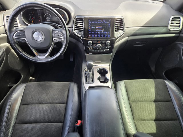 Used 2021 Jeep Grand Cherokee Laredo X image 23