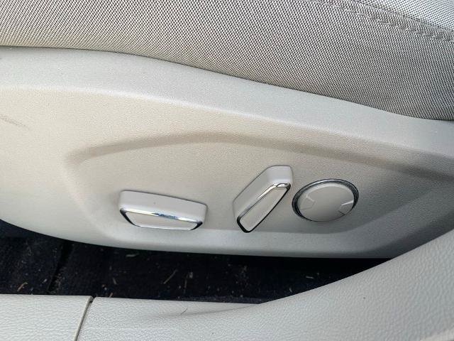 Certified 2019 Ford Fusion SE FWD image 24
