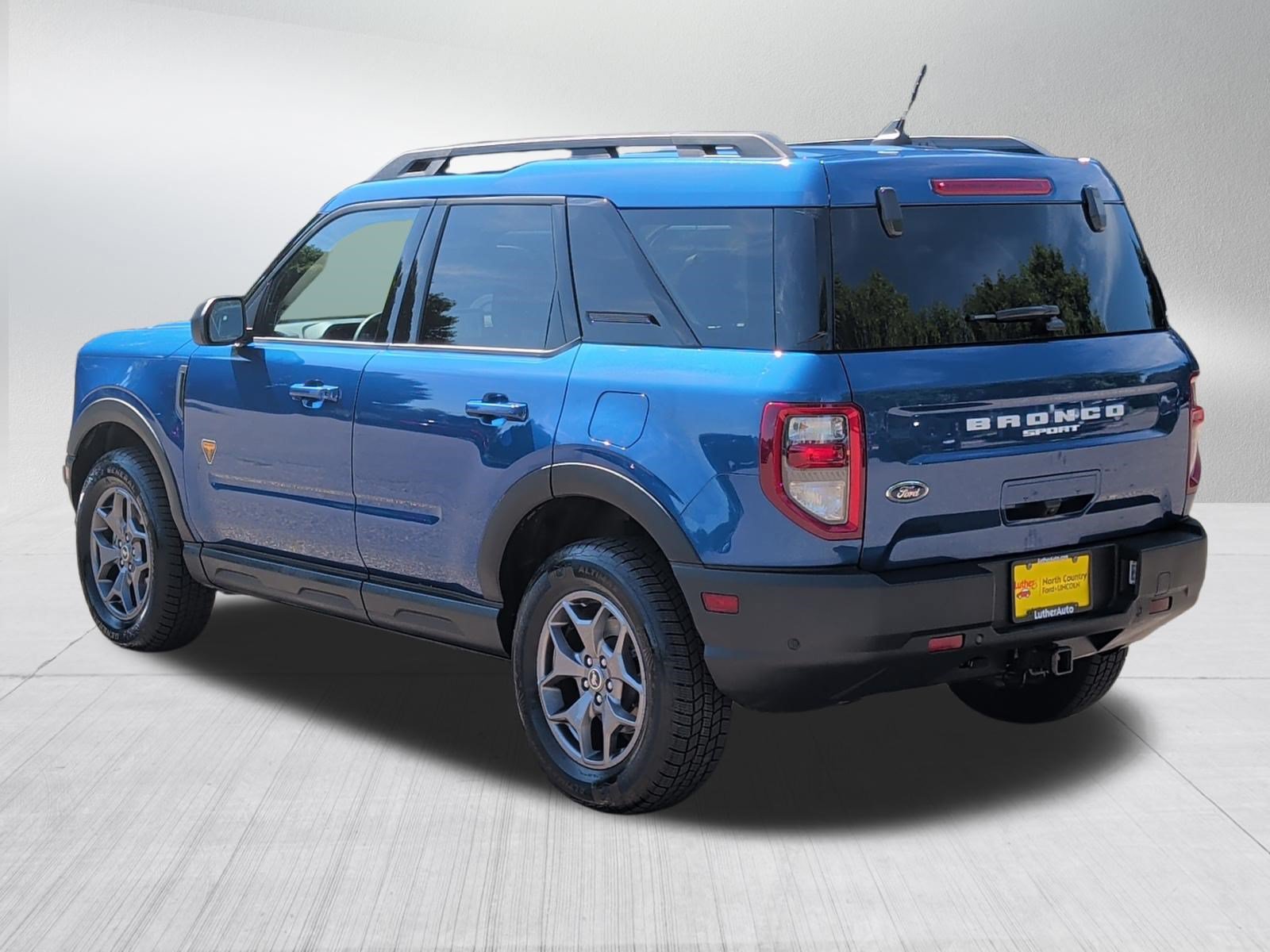 Certified 2023 Ford Bronco Sport Badlands w/ Premium Package AWD/4WD image 5