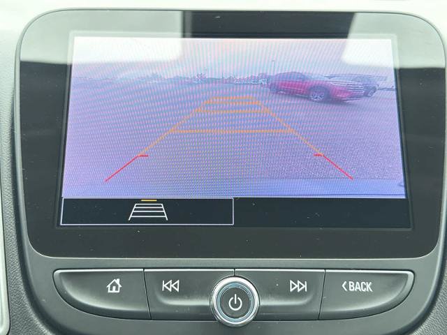 Used 2023 Chevrolet Malibu LT FWD image 28
