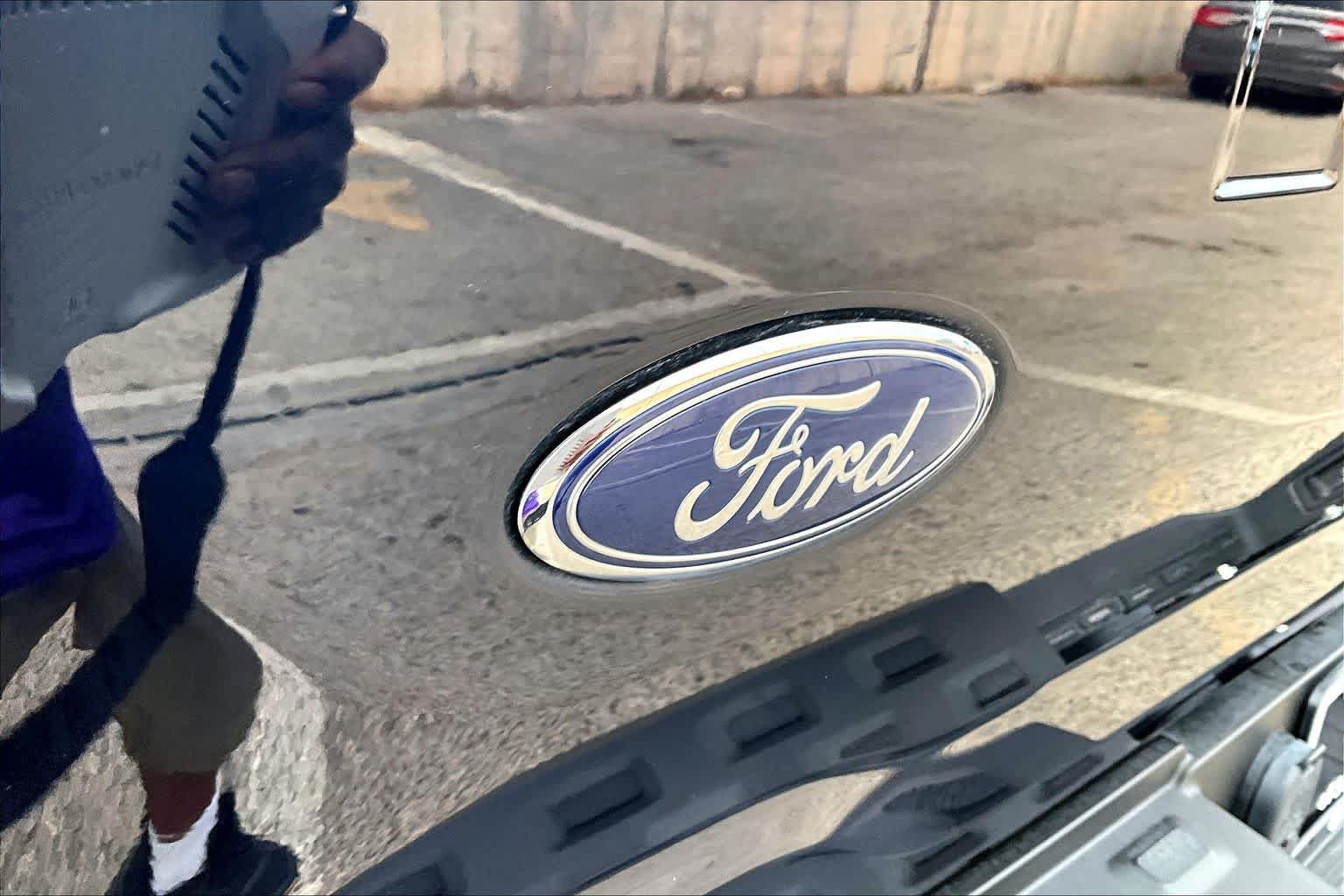 Certified 2023 Ford F150 Lightning Lariat AWD/4WD image 30