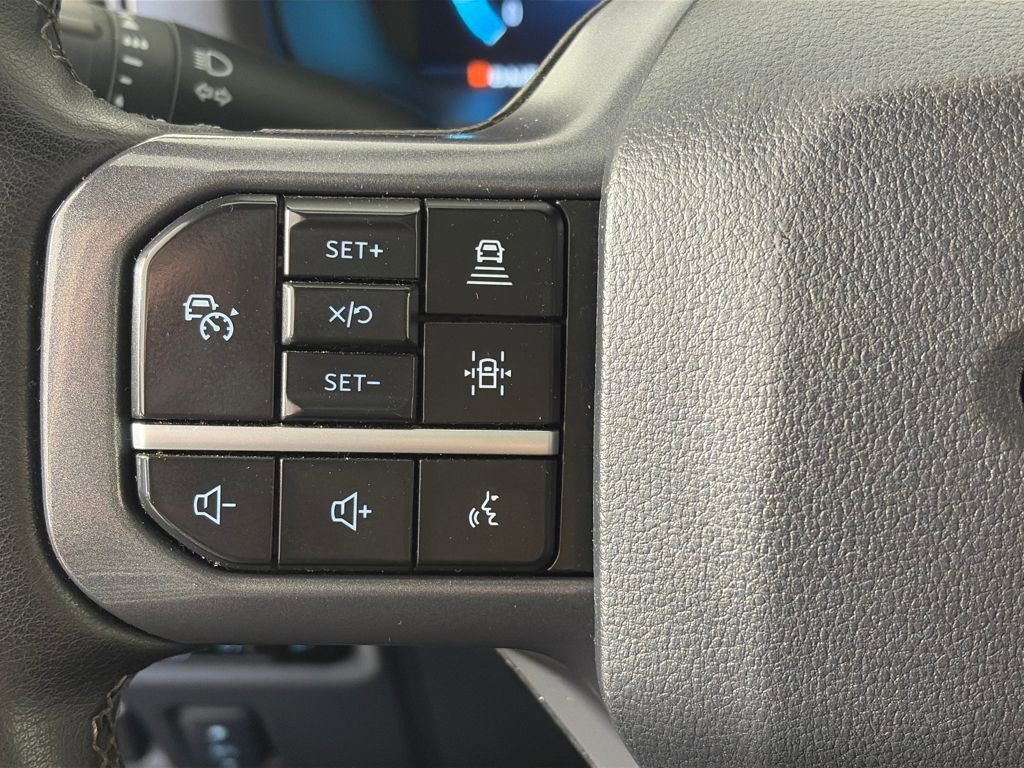 Certified 2025 Ford F150 Lariat w/ Equipment Group 502A High image 17