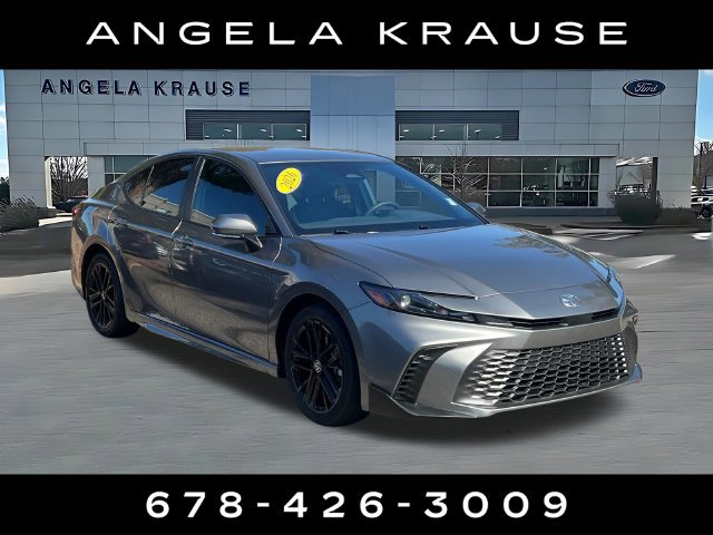 Used 2026 Toyota Camry SE w/ Multimedia Upgrade Package