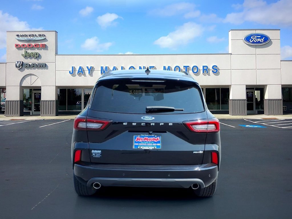 Certified 2024 Ford Escape ST-Line Select w/ Tech Pack #1 AWD/4WD image 4