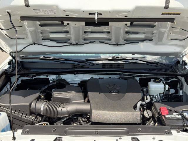Used 2023 Toyota Tacoma TRD Pro AWD/4WD image 15