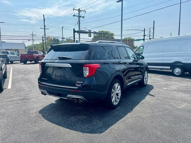 Certified 2024 Ford Explorer Platinum w/ Technology Package AWD/4WD image 9