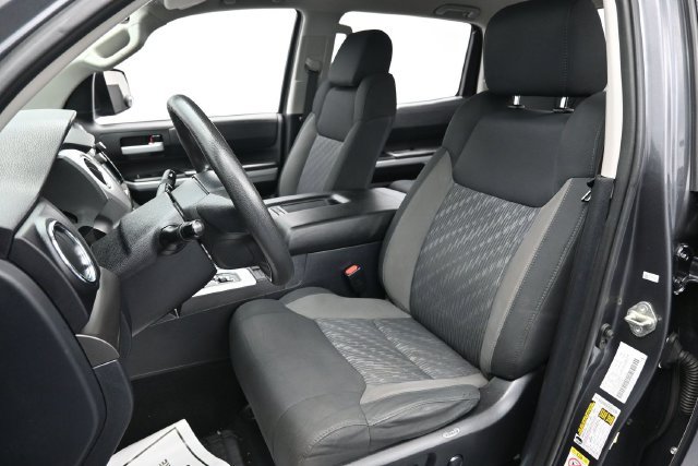 Used 2020 Toyota Tundra SR5 w/ SR5 Upgrade Package AWD/4WD image 11