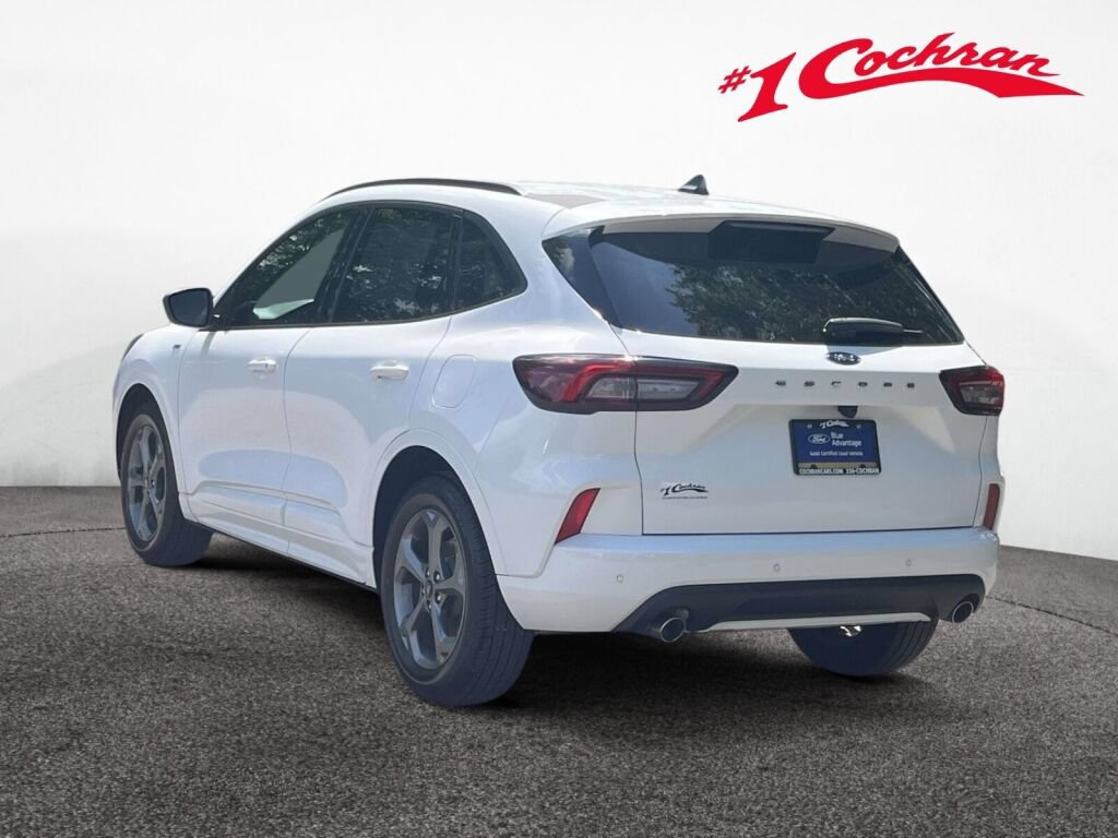 Certified 2023 Ford Escape ST-Line w/ Tech Pack #1 FWD image 10