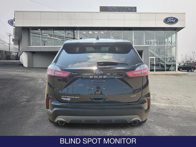Certified 2022 Ford Edge Titanium w/ Equipment Group 301A AWD/4WD image 7