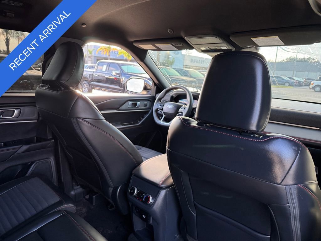 Certified 2025 Ford Explorer ST-Line w/ Premium Package image 20