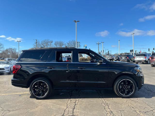 Certified 2022 Ford Expedition Limited image 8