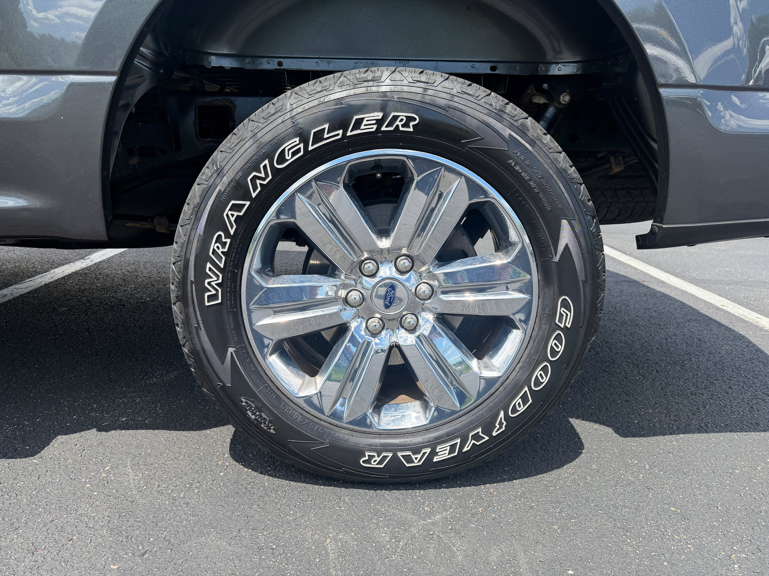 Certified 2020 Ford F150 XLT w/ Equipment Group 302A Luxury AWD/4WD image 9