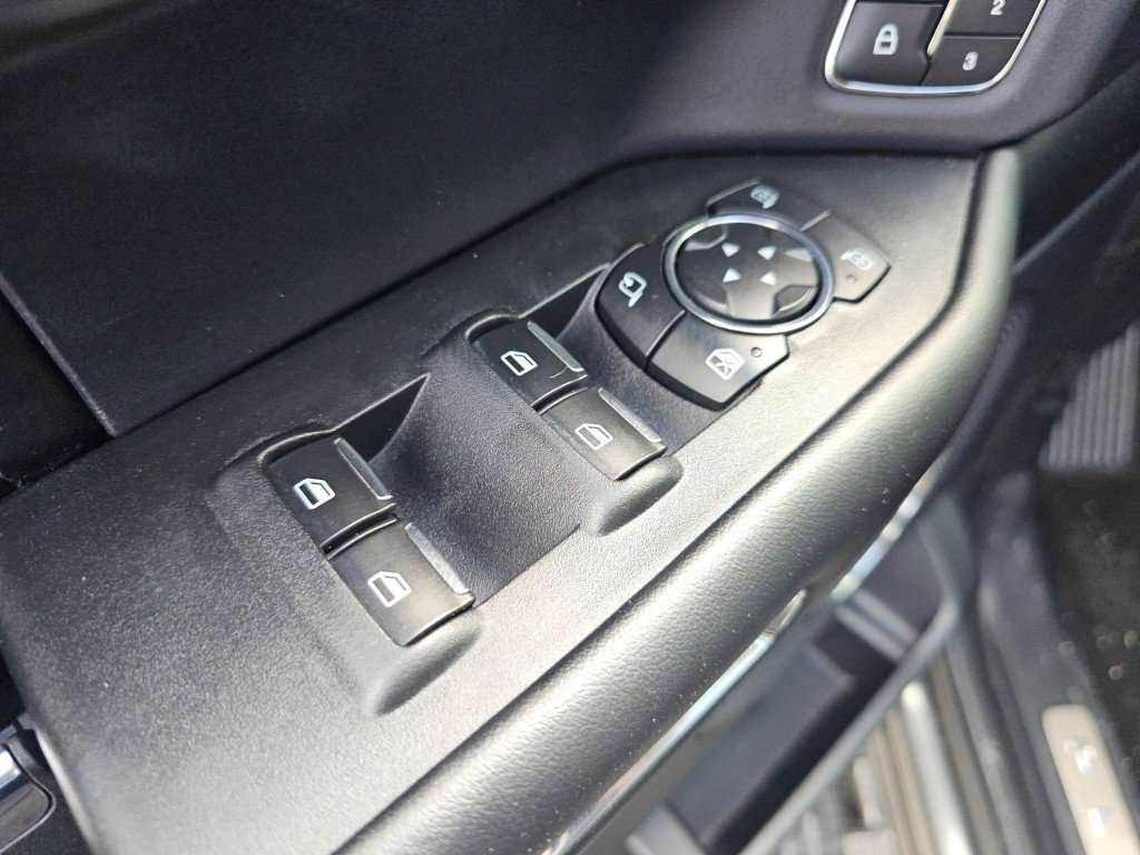 Certified 2020 Ford Expedition Platinum AWD/4WD image 30