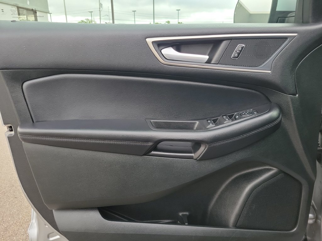 Certified 2023 Ford Edge SEL AWD/4WD image 16