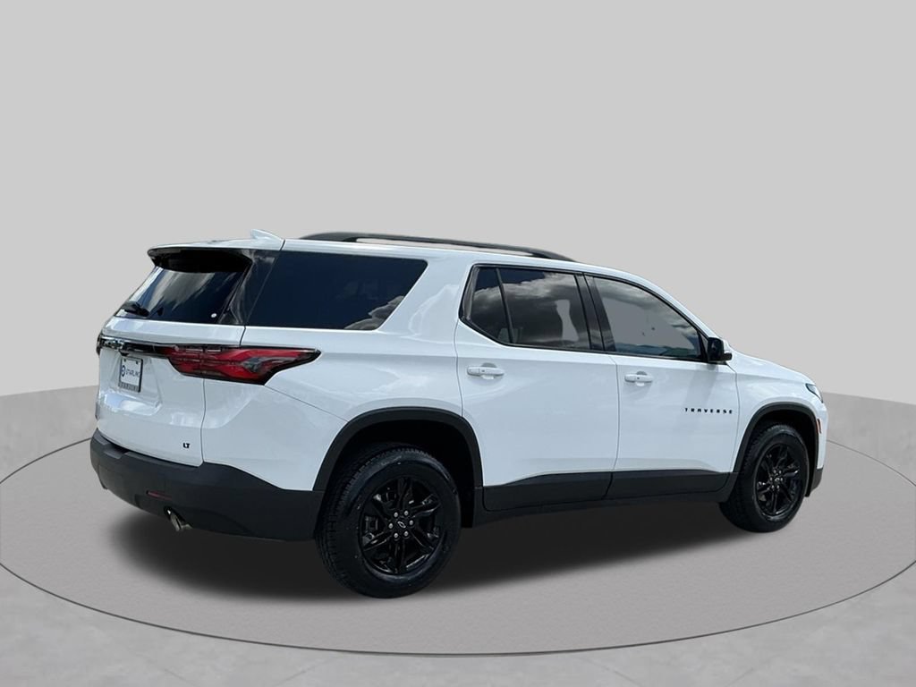 Used 2023 Chevrolet Traverse LT FWD image 12