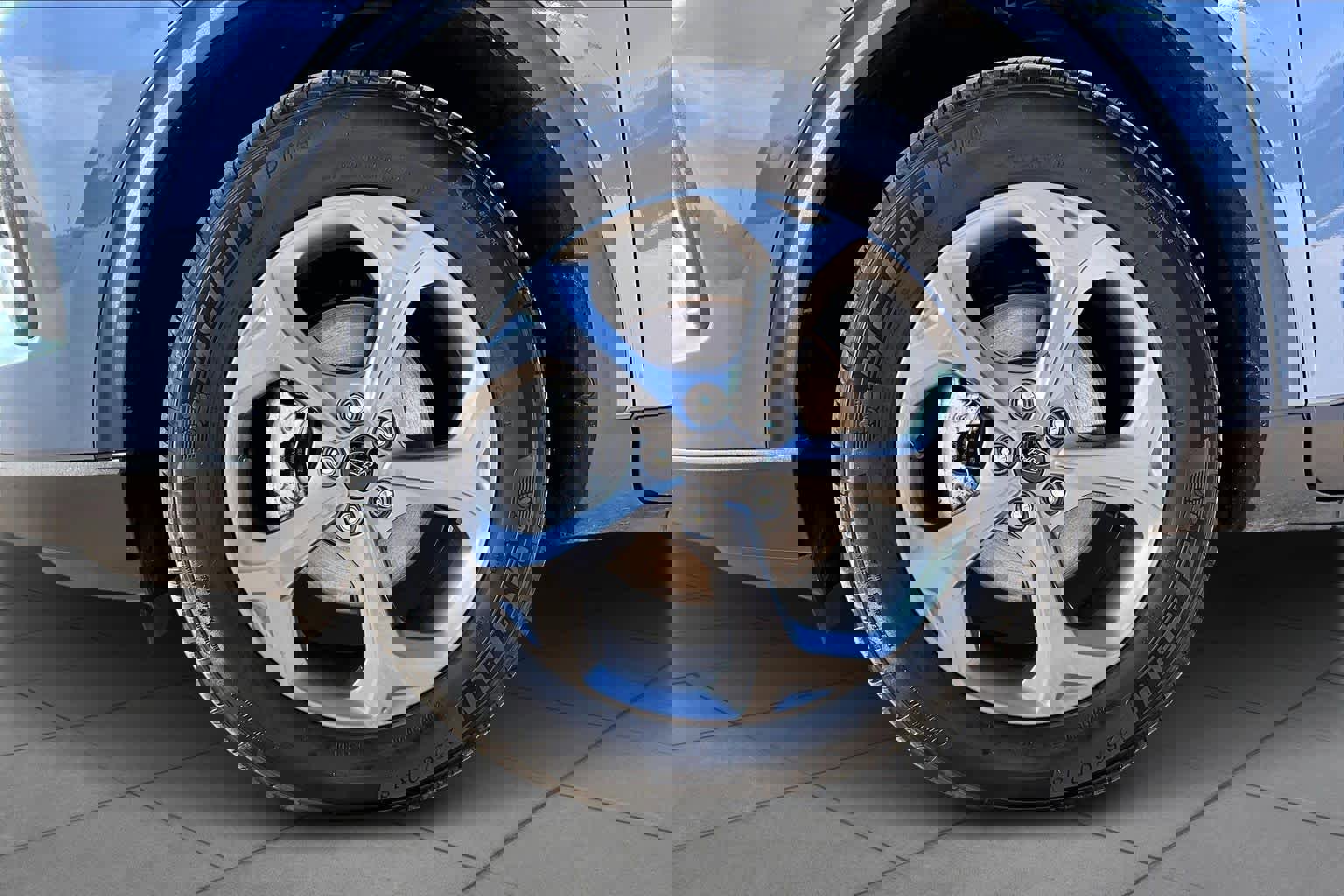 Certified 2025 Ford Escape ST-Line Elite w/ Tech Pack #1 image 13