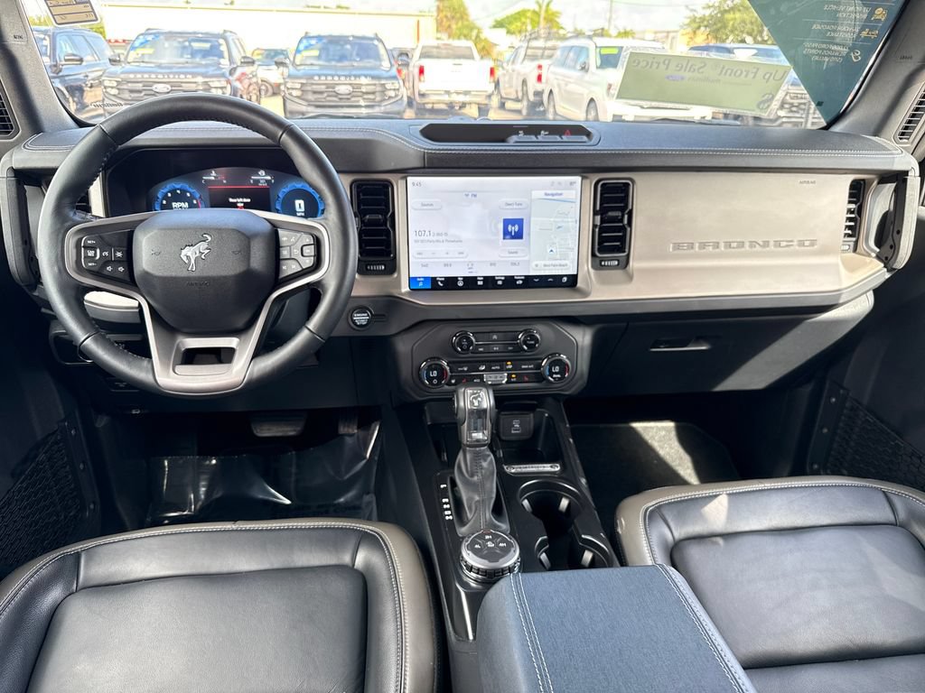 Certified 2025 Ford Bronco Outer Banks AWD/4WD image 6