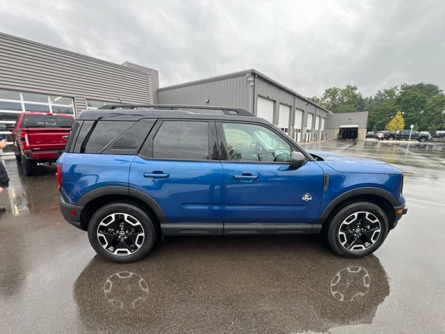 Certified 2023 Ford Bronco Sport Outer Banks w/ Tech Package AWD/4WD image 4