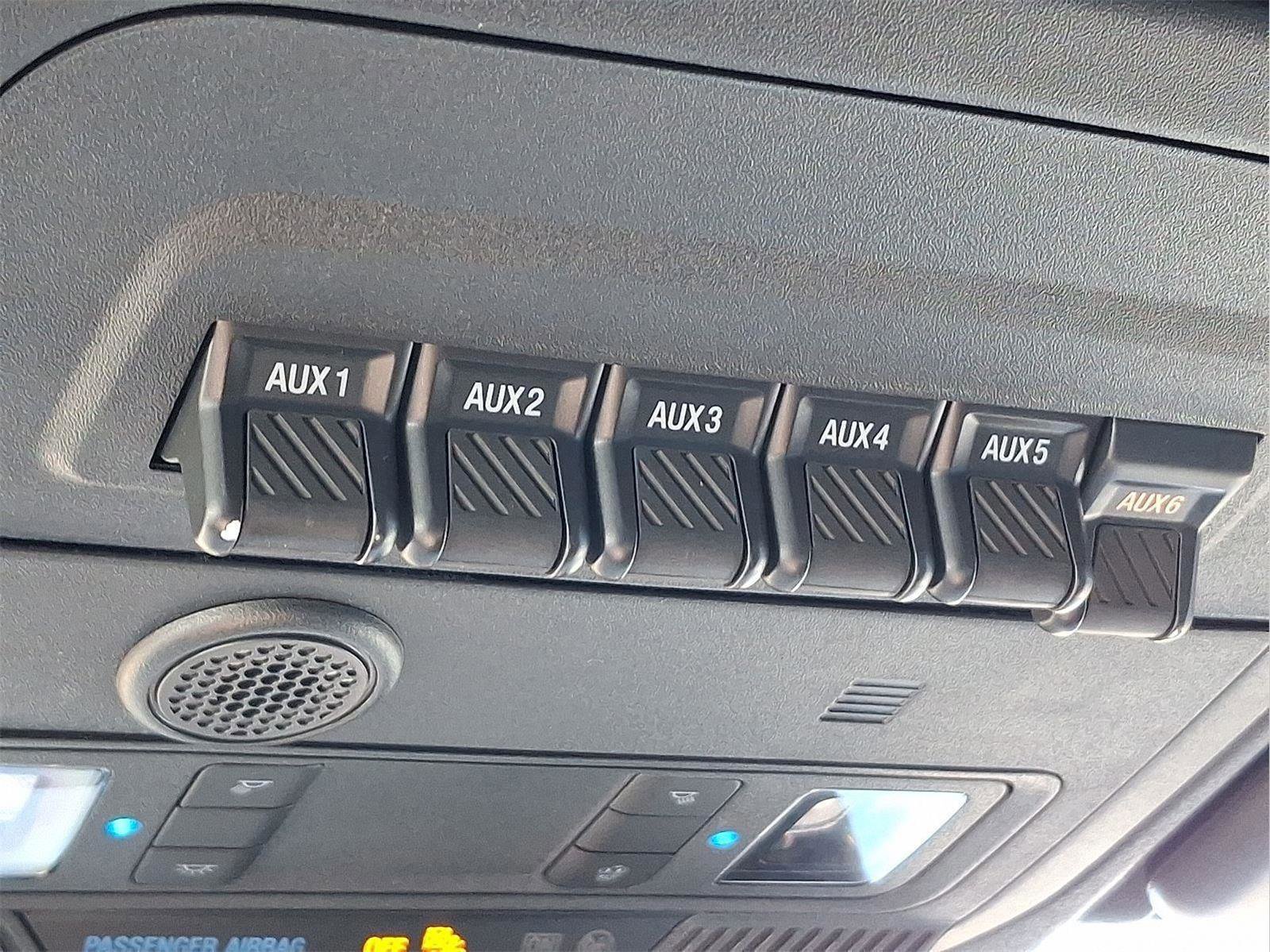 Certified 2024 Ford Bronco Black Diamond image 24