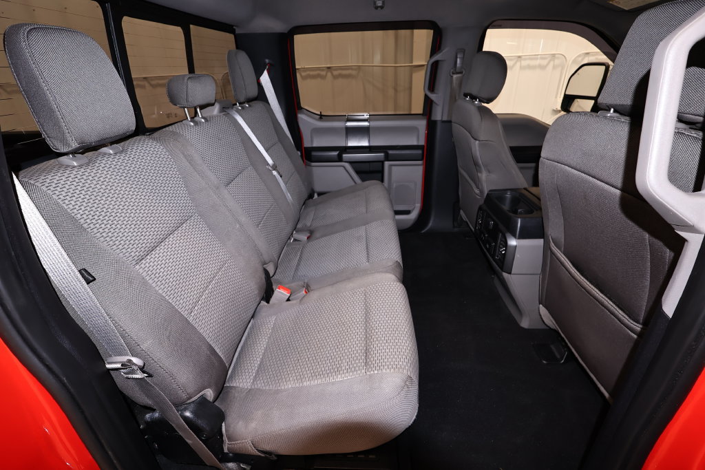 Certified 2019 Ford F350 XLT w/ XLT Premium Package AWD/4WD image 18