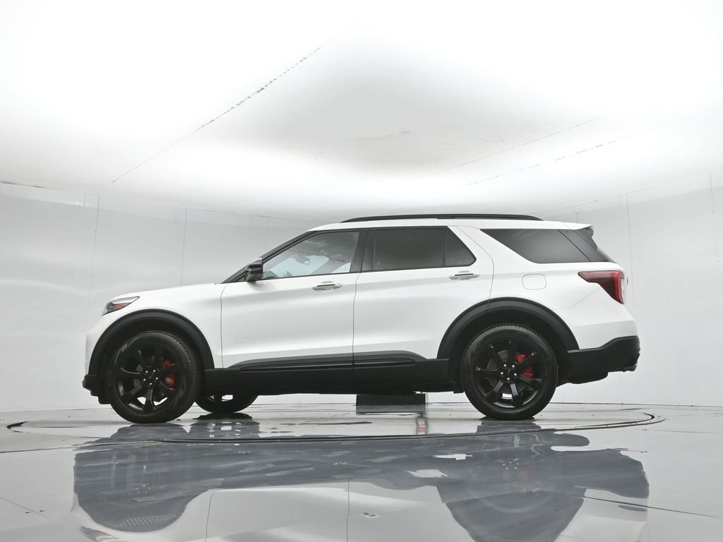 Certified 2023 Ford Explorer ST w/ Equipment Group 401A AWD/4WD image 57