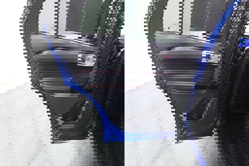 Certified 2023 Ford Explorer ST-Line image 24