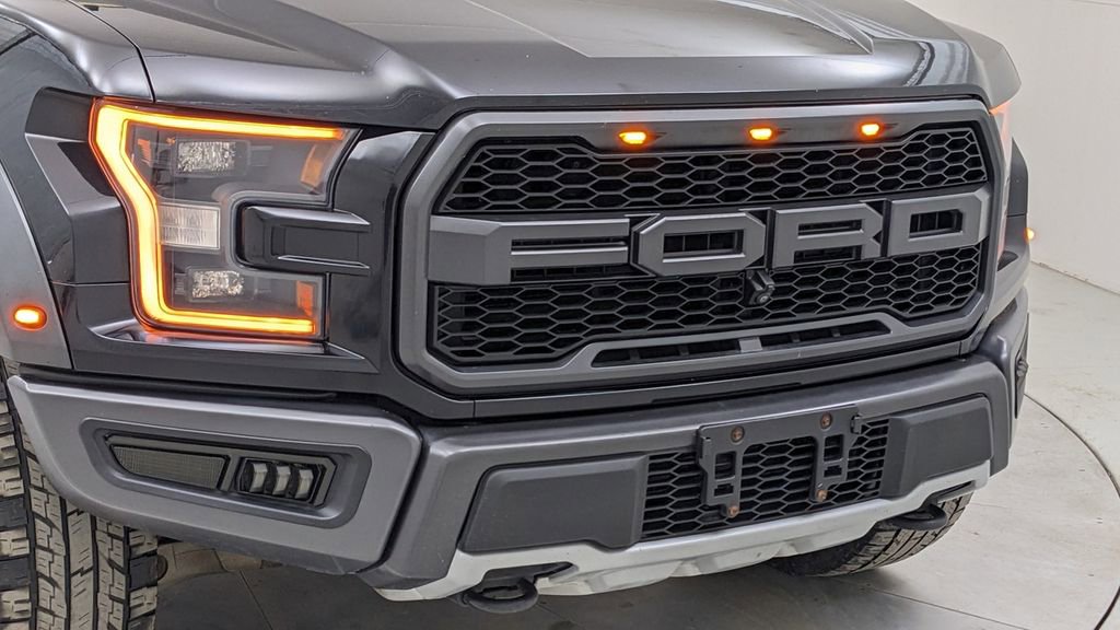 Certified 2019 Ford F150 Raptor w/ Equipment Group 802A Luxury image 43
