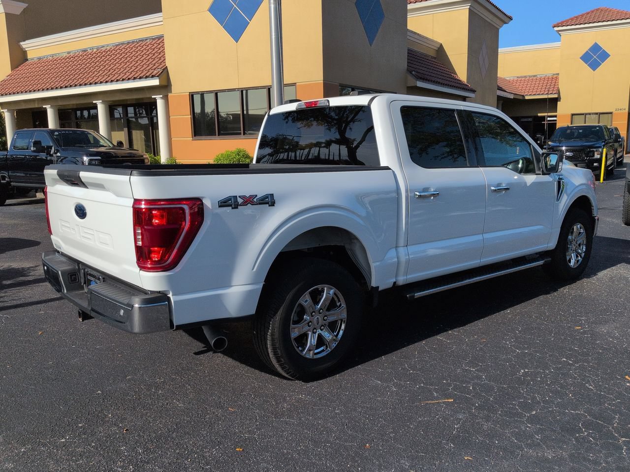 Certified 2021 Ford F150 XLT w/ Equipment Group 301A Mid AWD/4WD image 4