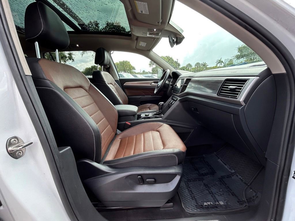 Used 2021 Volkswagen Atlas SEL Premium AWD/4WD image 23