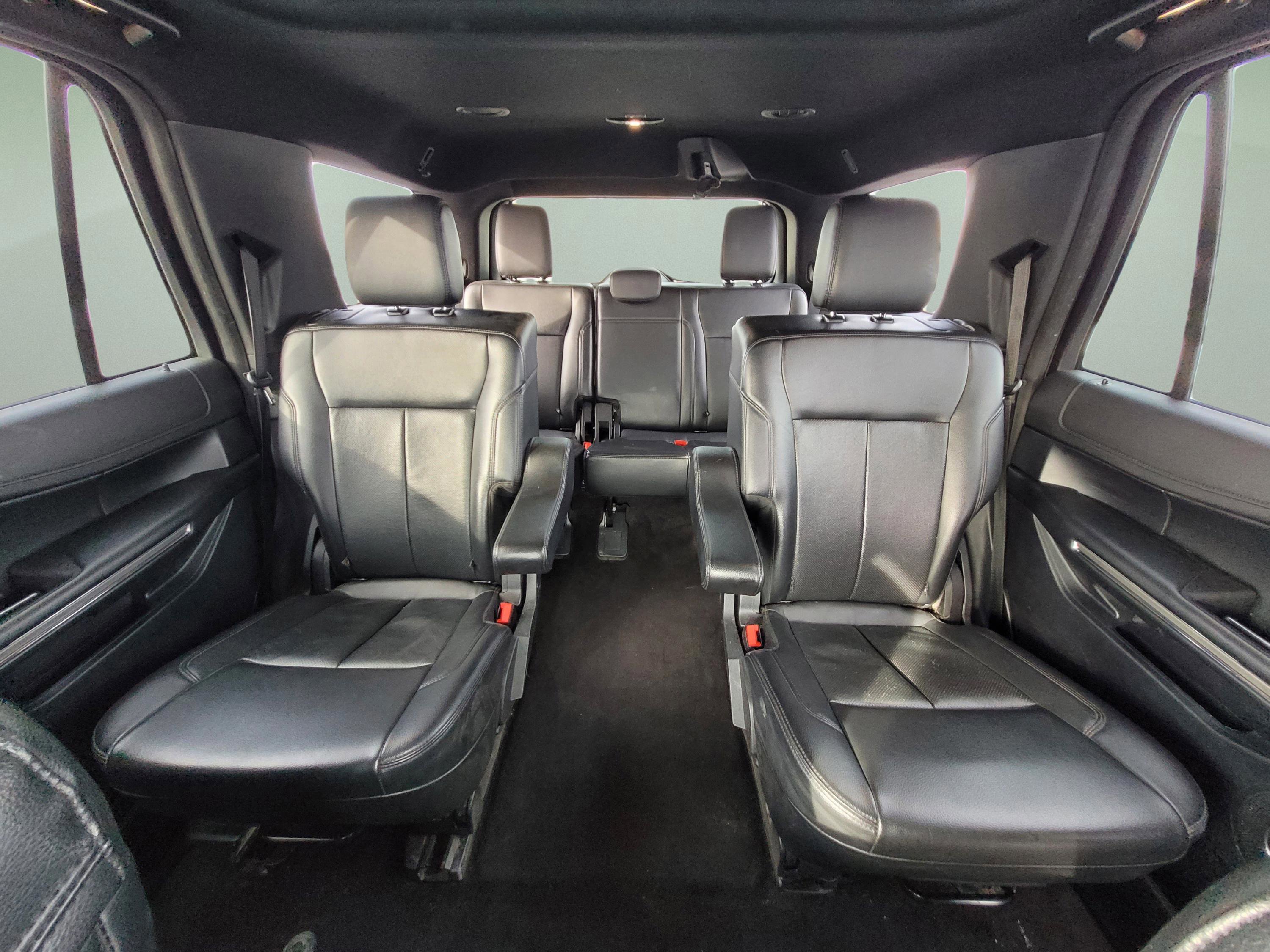 Certified 2020 Ford Expedition XLT w/ Equipment Group 202A image 19