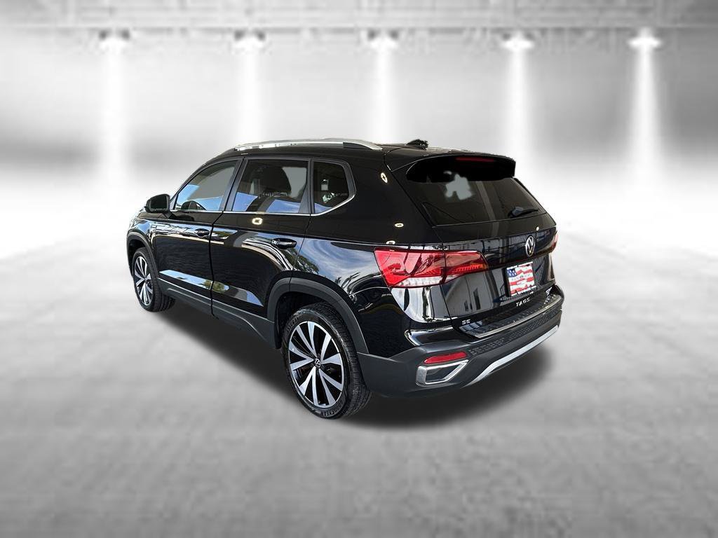 Used 2022 Volkswagen Taos SE FWD image 7