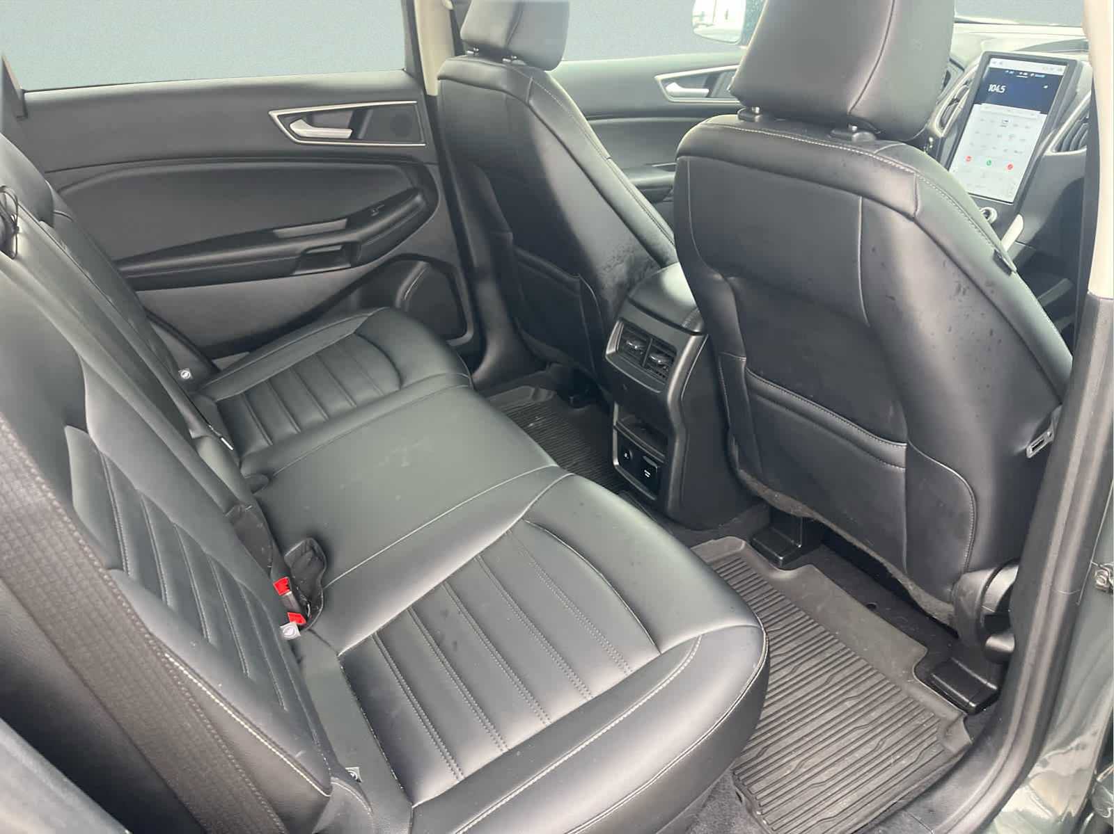 Certified 2024 Ford Edge SEL w/ Convenience Package image 17