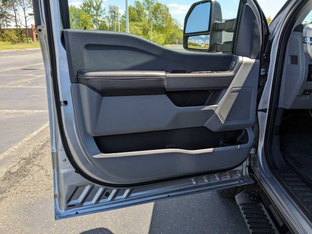 Certified 2024 Ford F250 XL w/ STX Appearance Package AWD/4WD image 11